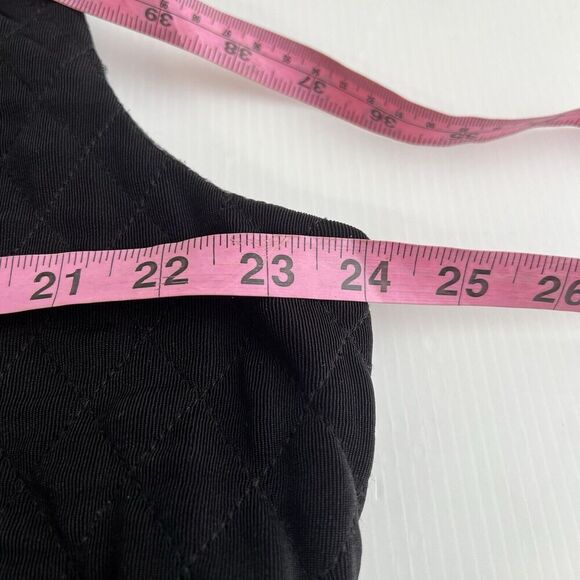 Chico’s Women’s Black Faux Fur Full Zip Vest Size 3 US XL Quilted Back - Picture 7 of 9